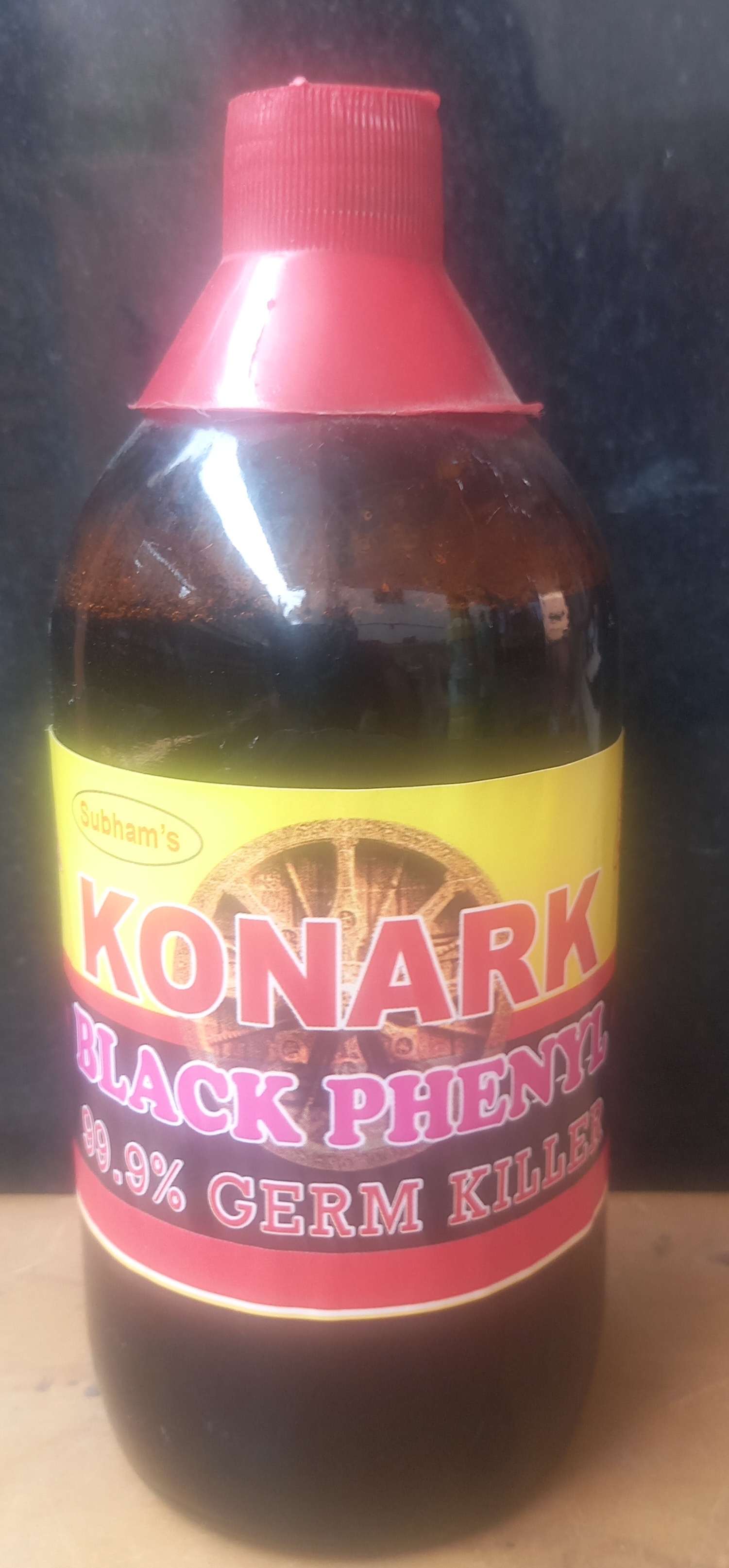 Black Phenyle (Glass) - 500ml.
